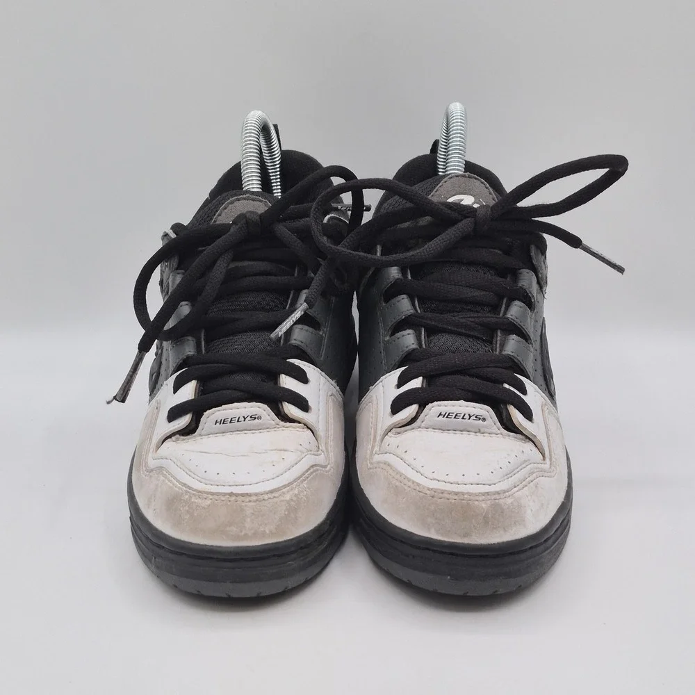 Heelys 387 Shoes Mens Size 7 Black Gray Wheeled Skate Low Top Sneakers